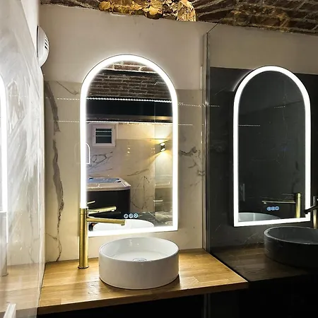 Lägenhet Le Bijou - Appartement, Sauna Et Jacuzzi - Lille