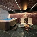 Le Bijou - Appartement, Sauna Et Jacuzzi - *